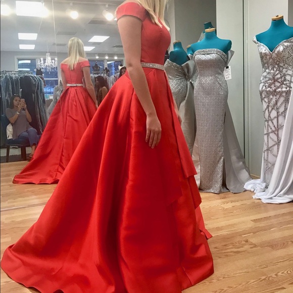 Red Prom Dress - Picture 1 of 7